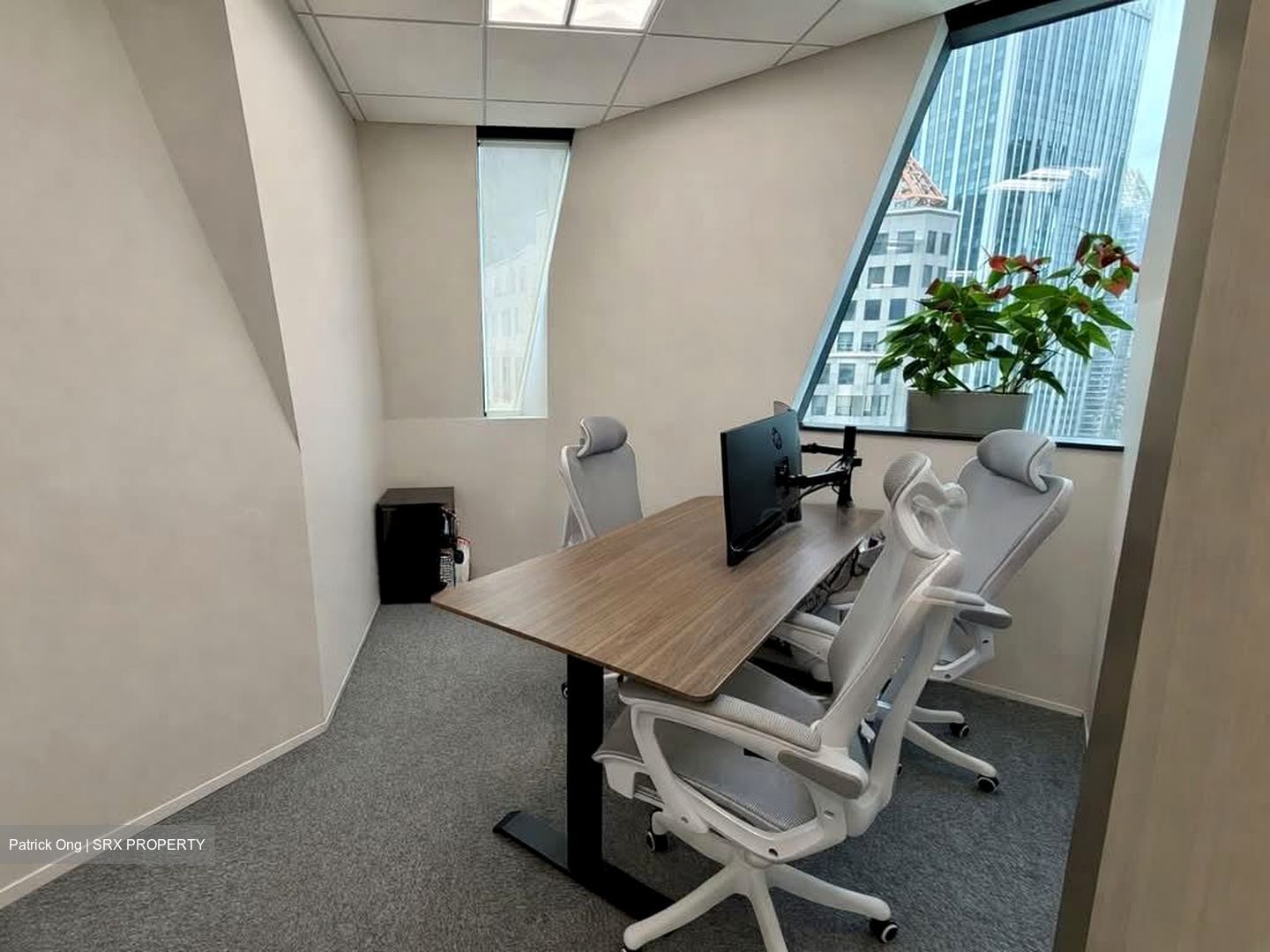 Republic Plaza (D1), Office #589179391